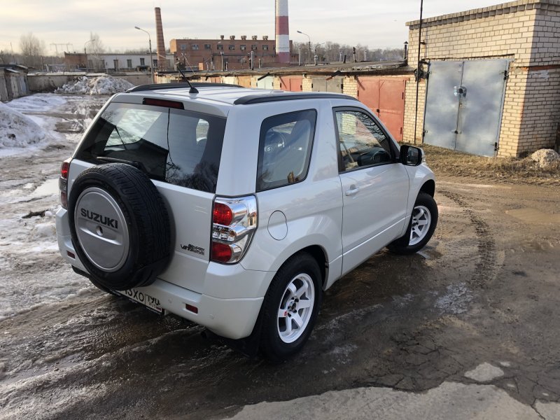 Suzuki Grand Vitara 360