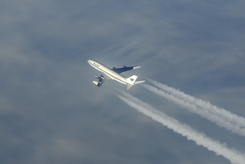 Ил-86 в небе