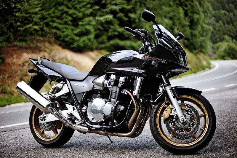 Honda CB 1300 серый