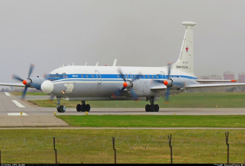 Ил 22 75906