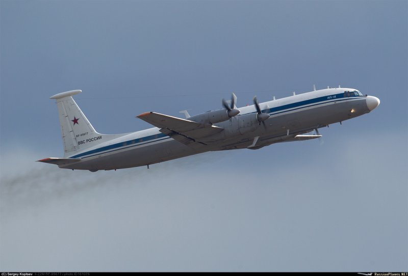 Ил-22 RF-75927