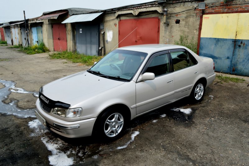 Toyota Corolla 110