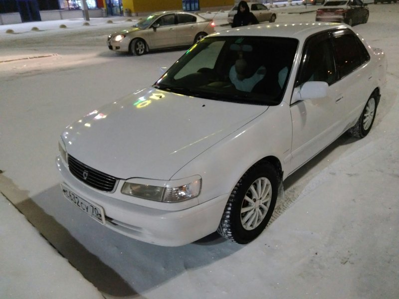 Toyota Corolla e110