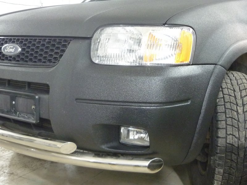 Форд Маверик покрытый раптором