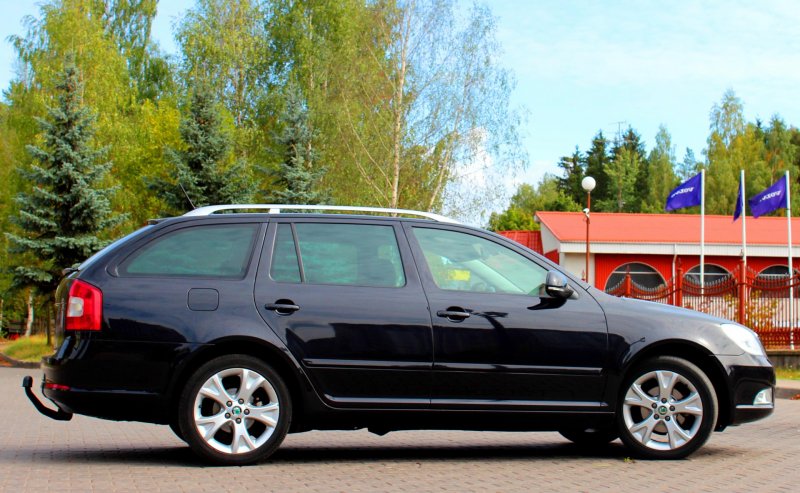 Skoda семейные машины седан