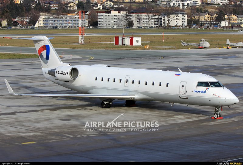 CRJ-100er кабина