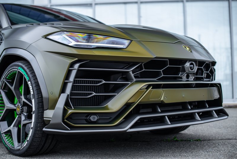 Lamborghini Urus p820