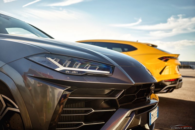 Lamborghini Urus фара