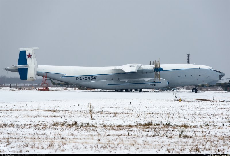 АН-22 Антей