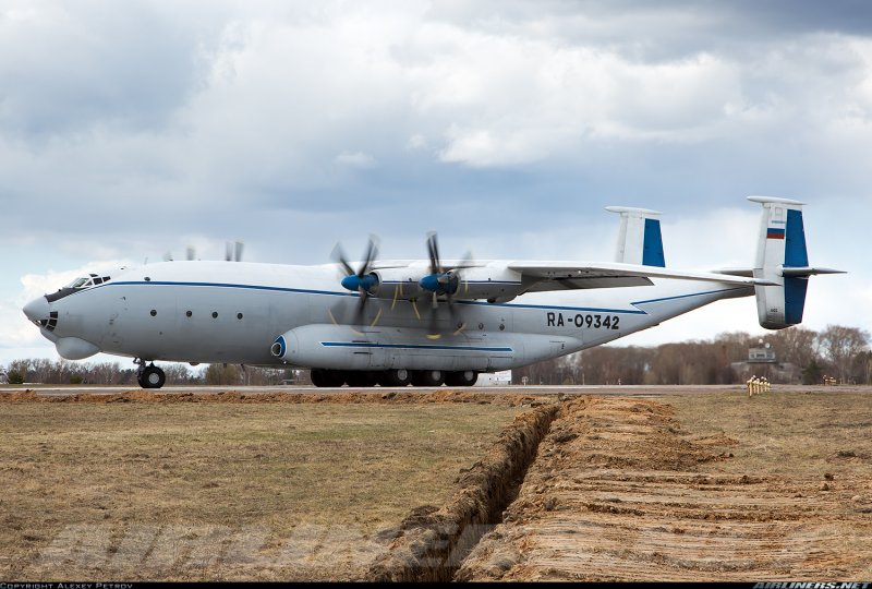 АН-22 09342
