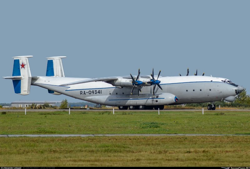 АН-22 RF-09341