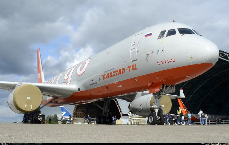 Ту-204 Авиастар окраска