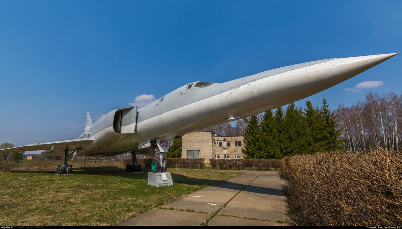Самолёт т-4 сотка