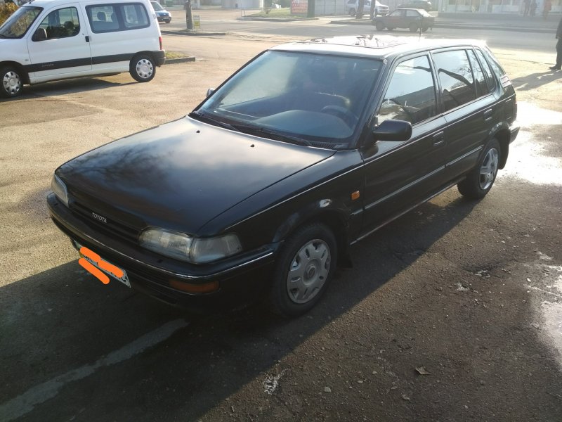 Toyota Corolla e90 Liftback