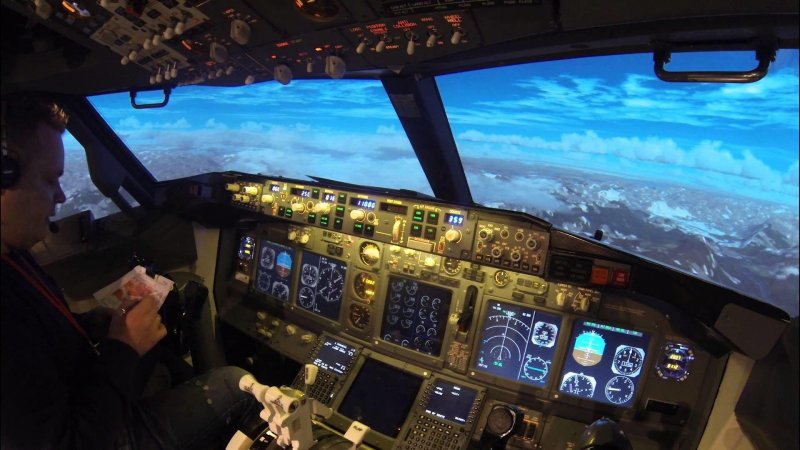 Боинг 737-800 ng кабина пилота