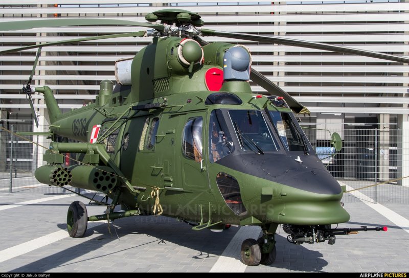 Вертолет PZL W-3 Sokół