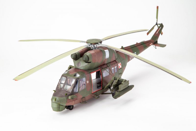 Американскому вертолету семейства s-70/uh-60 Black Hawk