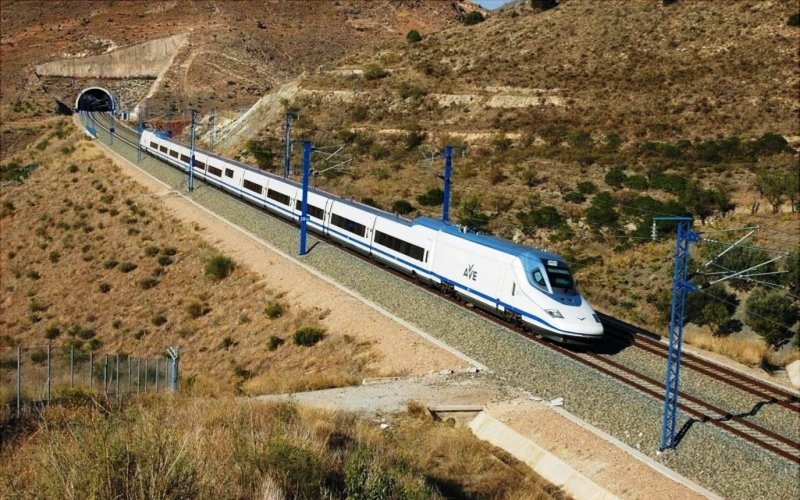 Поезд Ave Talgo 350