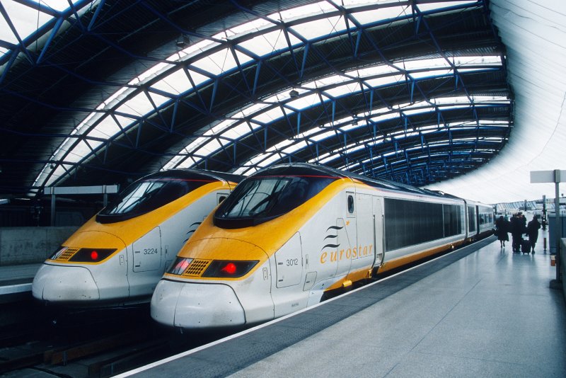 Поезд TGV Eurostar