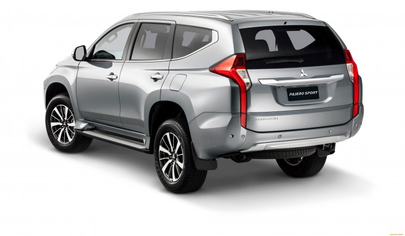 Mitsubishi Pajero Sport 21