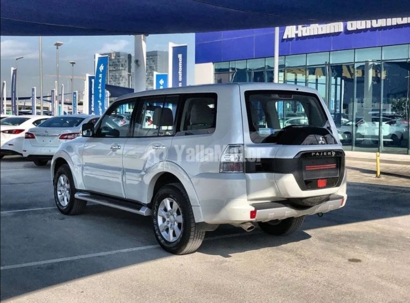 Mitsubishi Pajero 2017