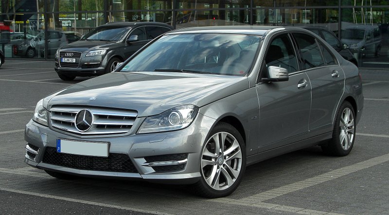 Мерседес Бенц w204