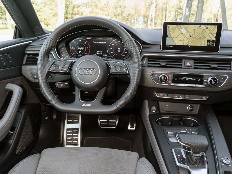 Audi a5 Sportback 2020 салон