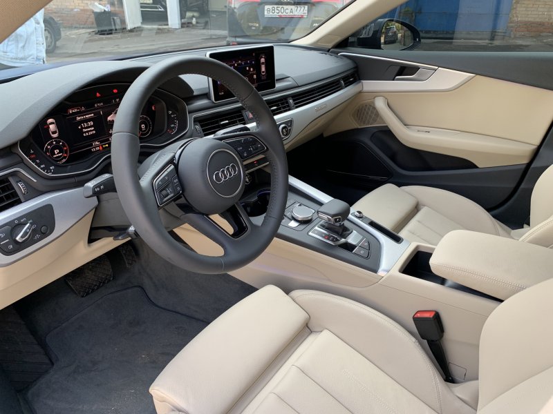 Audi a5 Sportback 2020 салон