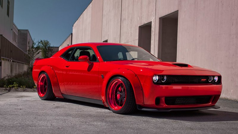 Dodge Challenger srt