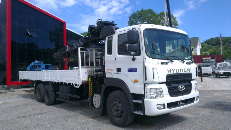 Hyundai HD 120 манипулятор