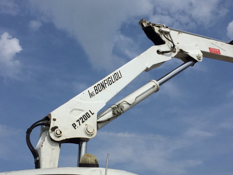 Манипулятор Hyundai hd78 f180
