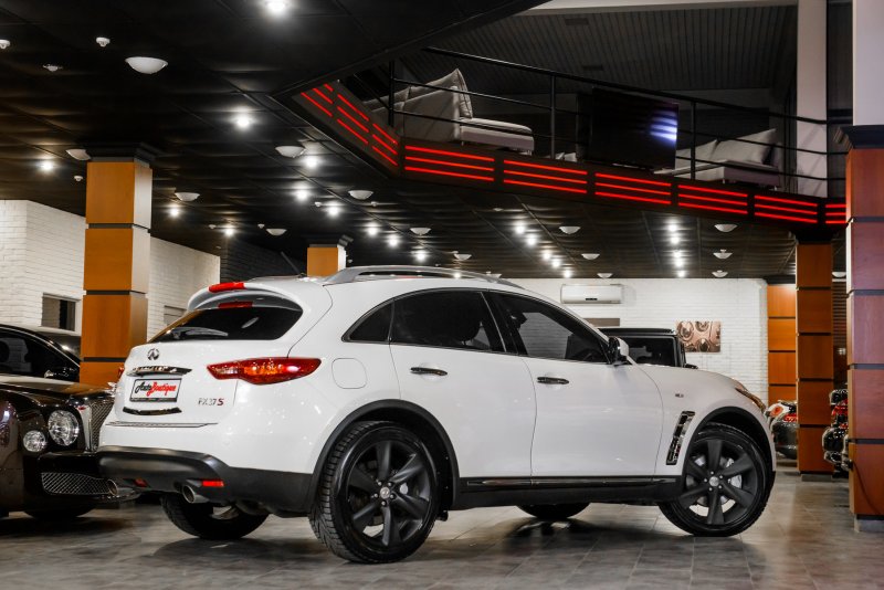Infiniti FX fx37