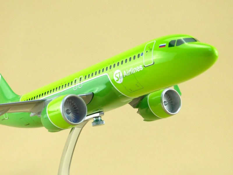 Самолёт Аэробус а320 Нео s7 салон