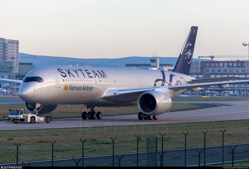 Airbus a350-941