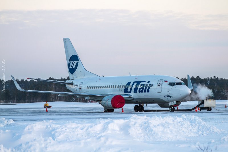 Аэропорт Сургут Боинг 737-500
