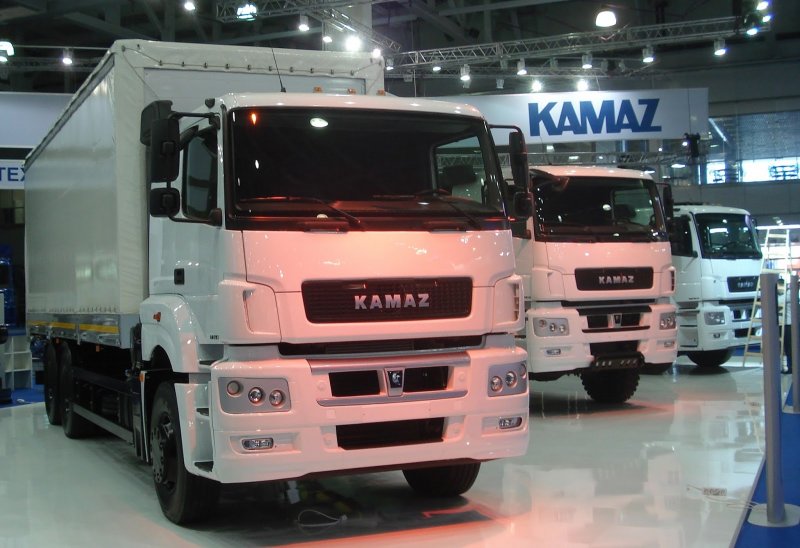 Новый КАМАЗ 6490