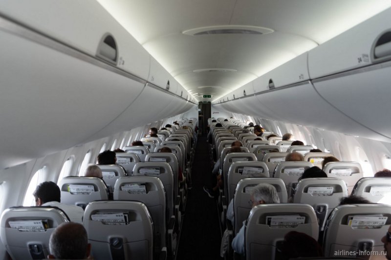 Air Baltic Bombardier cs300