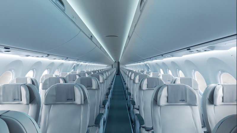 Airbus a220 салон