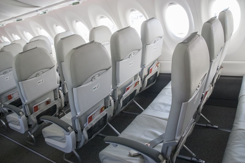 Bombardier cs300 Air Canada