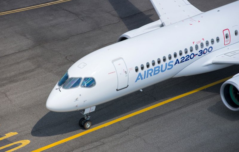 Airbus a220