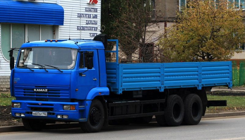КАМАЗ 65117 бортовой военный