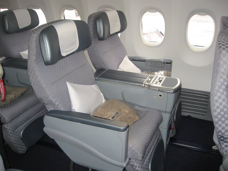Боинг 737-900 салон