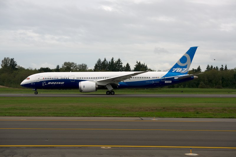 Боинг 737 900 Пегас