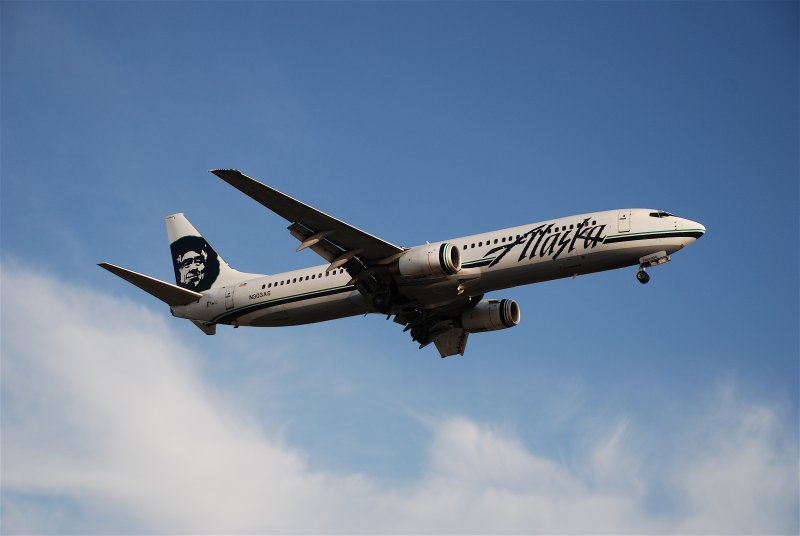 Боинг 737-900