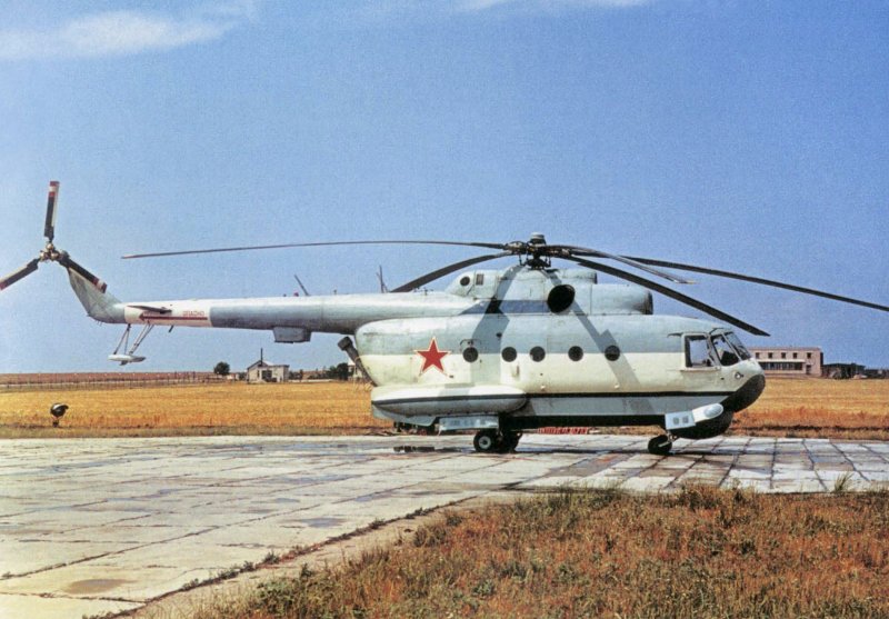 Ми-14пл военный противолодочный вертолёт