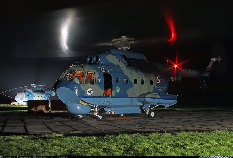 Ми-14пл военный противолодочный вертолёт