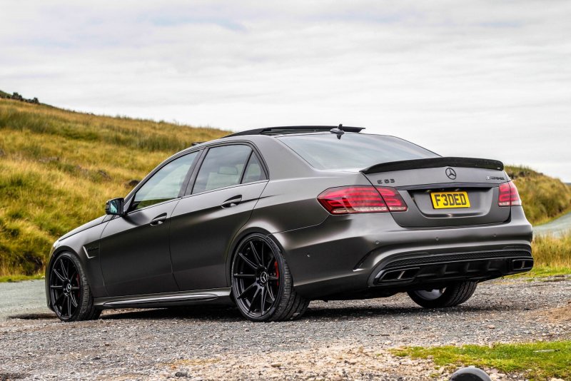Mercedes e63s AMG w212