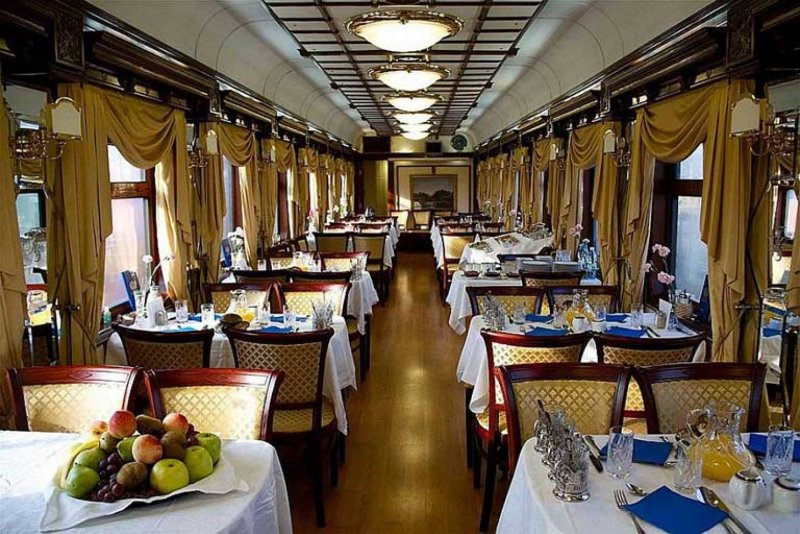 Вагон ресторан Dining car