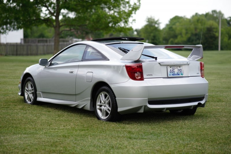 Toyota Celica 2010