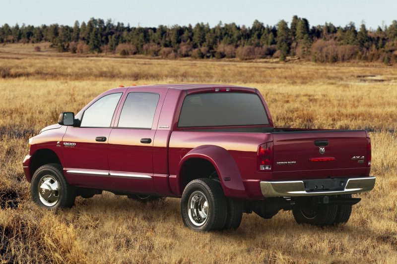 Dodge Ram 3500 Mega Cab